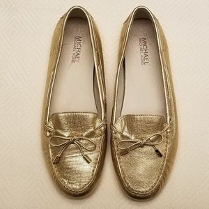 SALE 🔥 MICHAEL KHORS Gold Moccasin Shoes